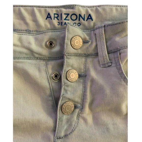 Arizona Button Fly Denim Shorts - Size 14 - Shortie Style Adjustable Waist NWT - Picture 2 of 8